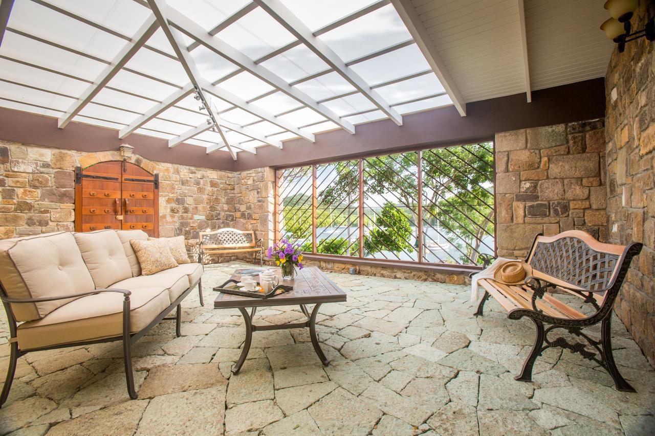 Gunpowder House & Suites English Harbour Exterior photo